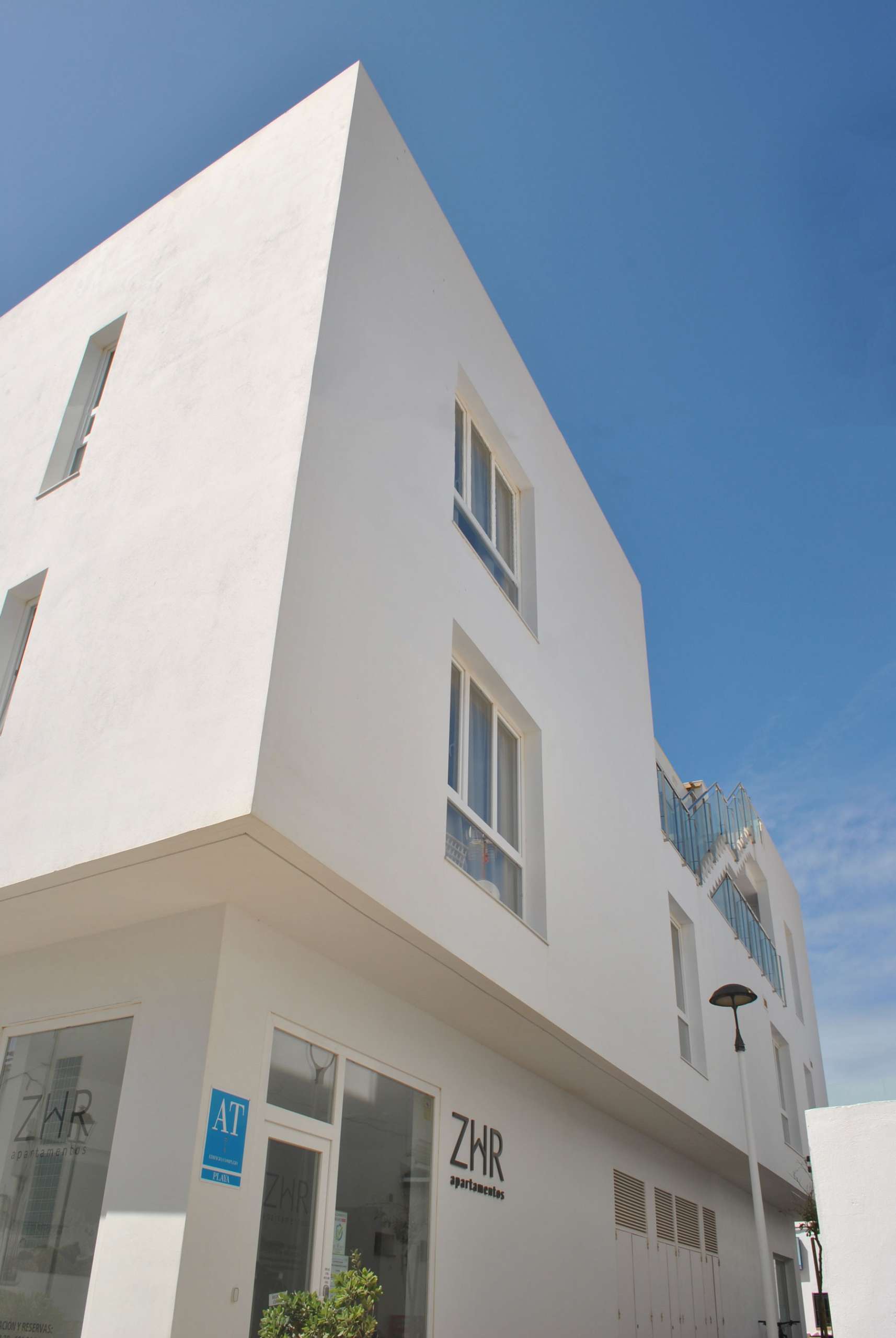 Apartamentos Turísticos Zahara: arquitectura / edificación
